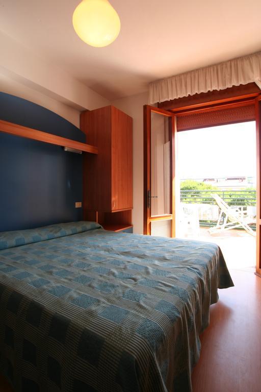 Midi Hotel 3*