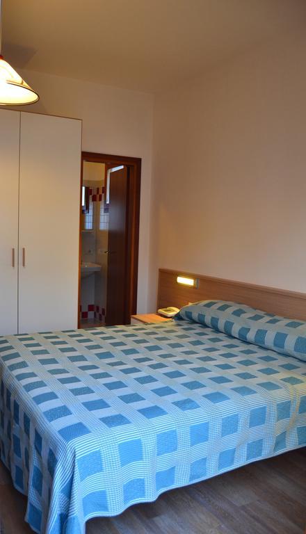 Midi Hotel